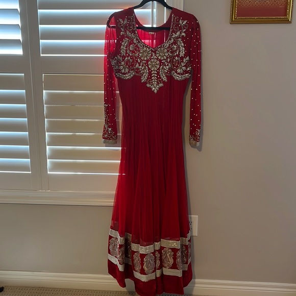 Punjabi Suit - Picture 1 of 4